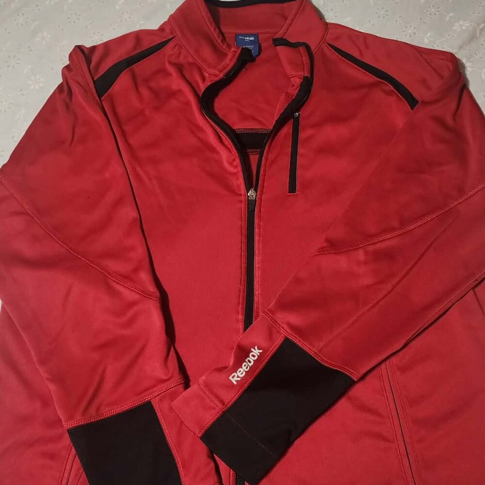 Mens Reebok jacket! - Picture 2 of 2